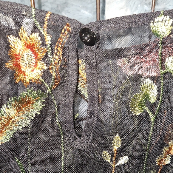 Paraphrase Orange and Black Ruffled Bell Sleeve Blouse - Picture 3 of 4